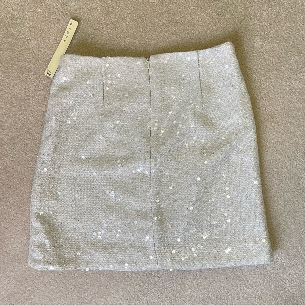 NWT White Sequin Mini Skirt - size 2 - Picture 4 of 8